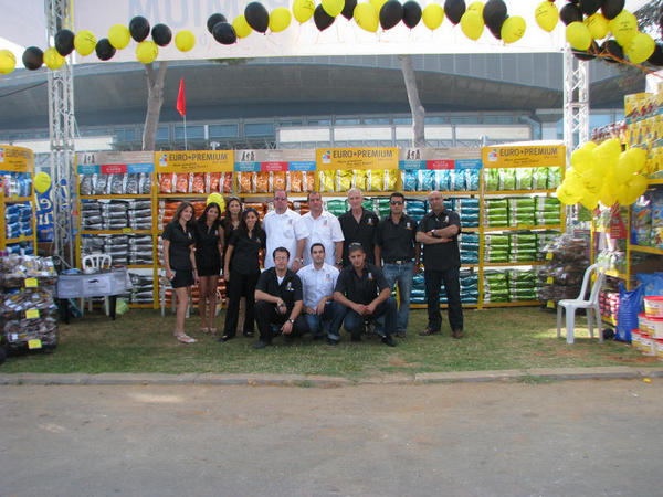 2010年以色列展会欧冠犬粮展位